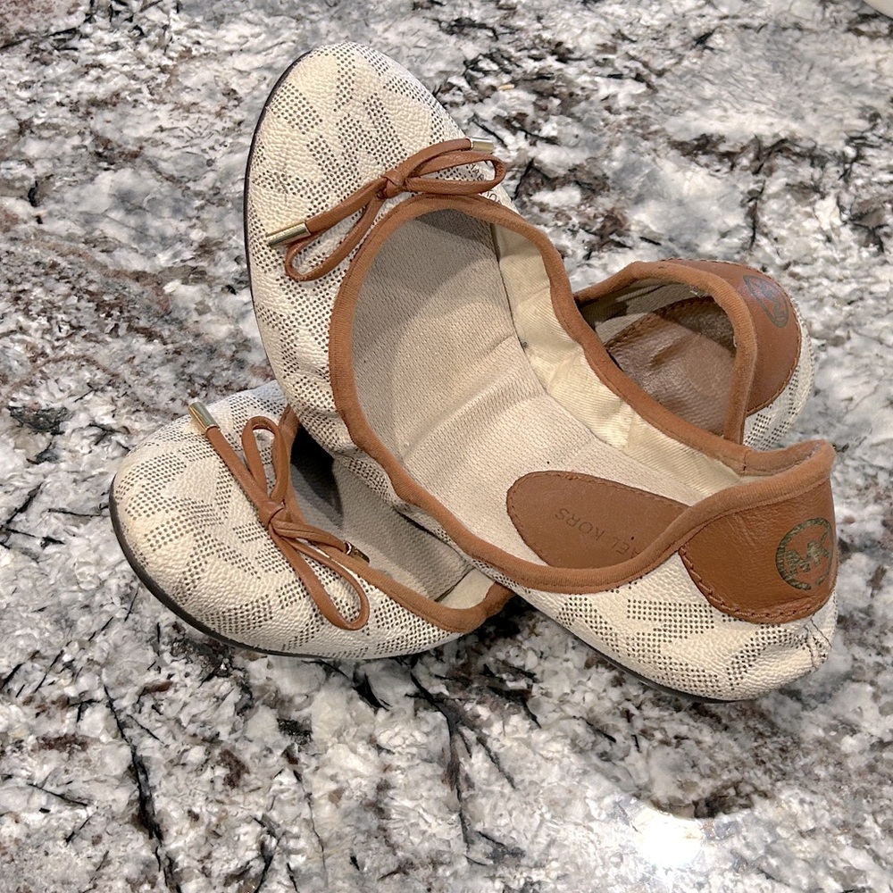 Michael Kors Ballet Flats